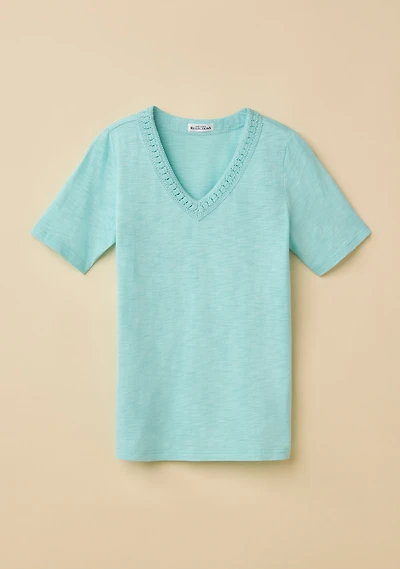 Crochet Trim V-Neck Tee