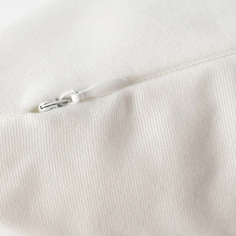 Kinsgdown French Knots Cushion