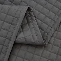Essex Park Classic Quilt Set