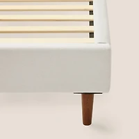 Silk & Snow Horizontal Tufted Bed