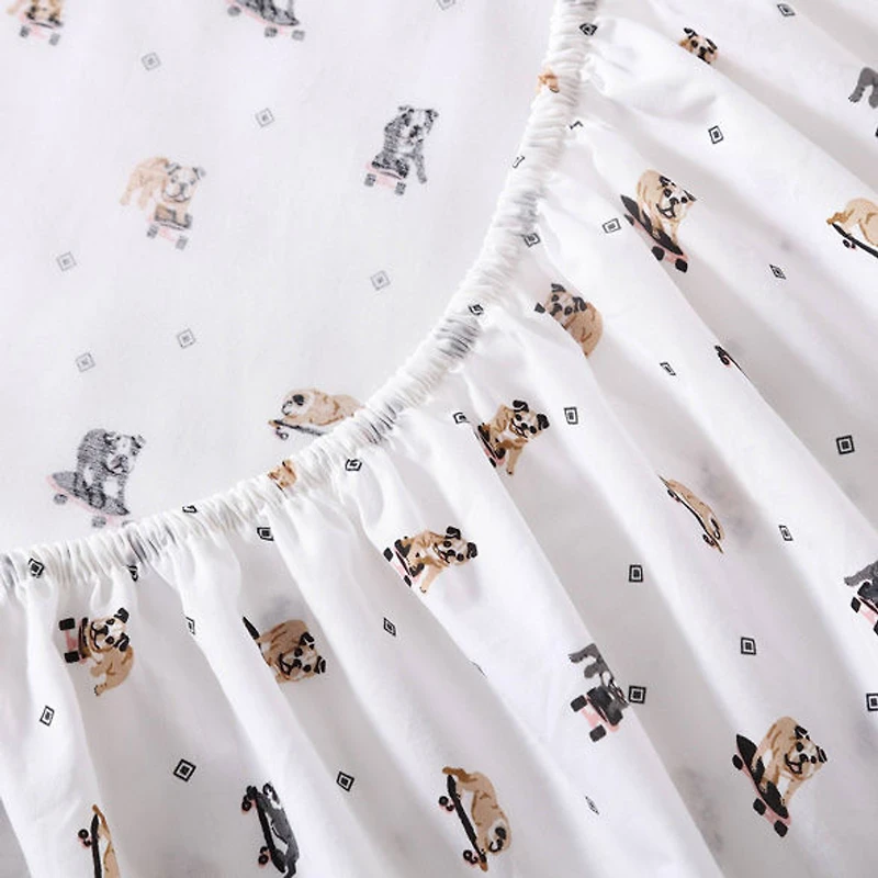 Poppy & Fritz Skateboarding Bulldogs Sheet Set