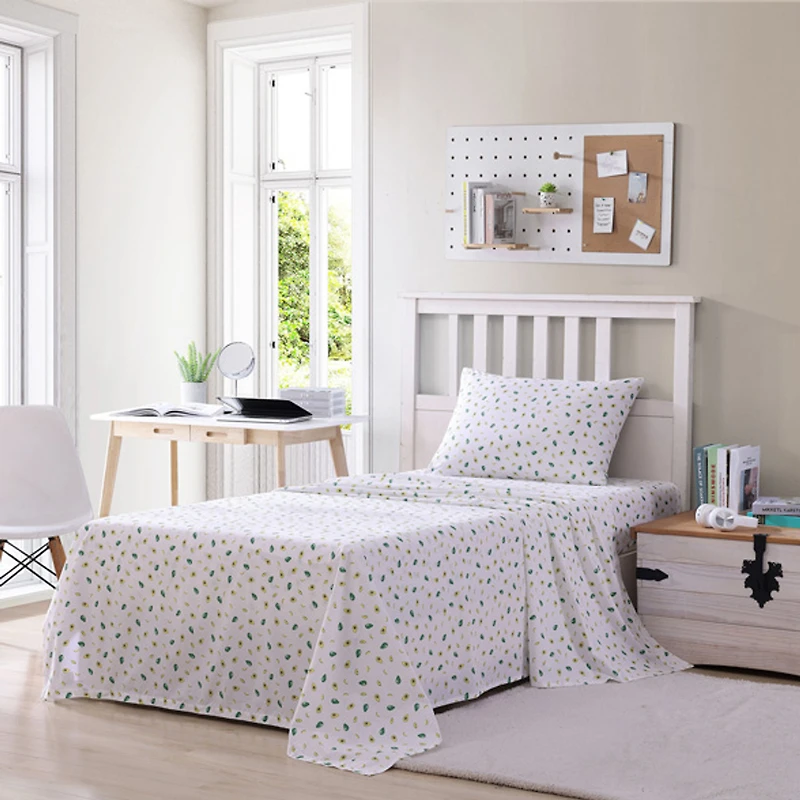 Poppy & Fritz Avocado Sheet Set