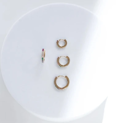 M16 RAINBOOW HUGGIES  SM219557