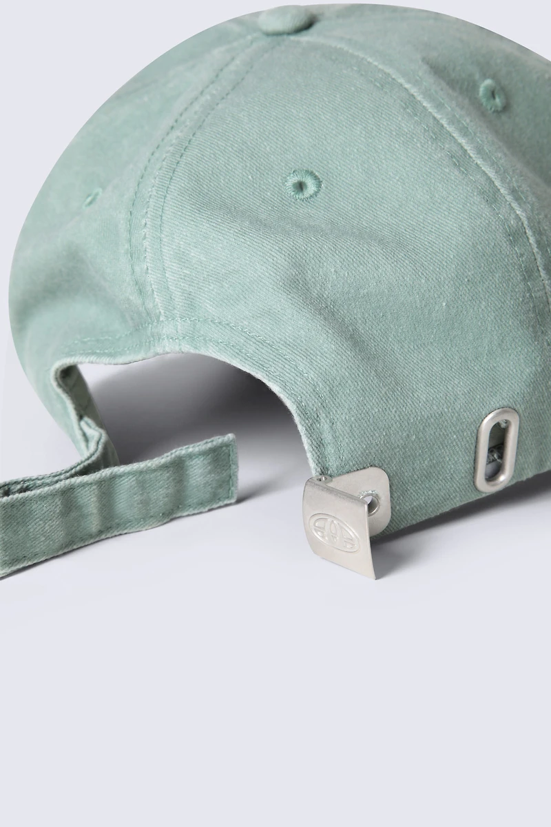 Louis Cap
