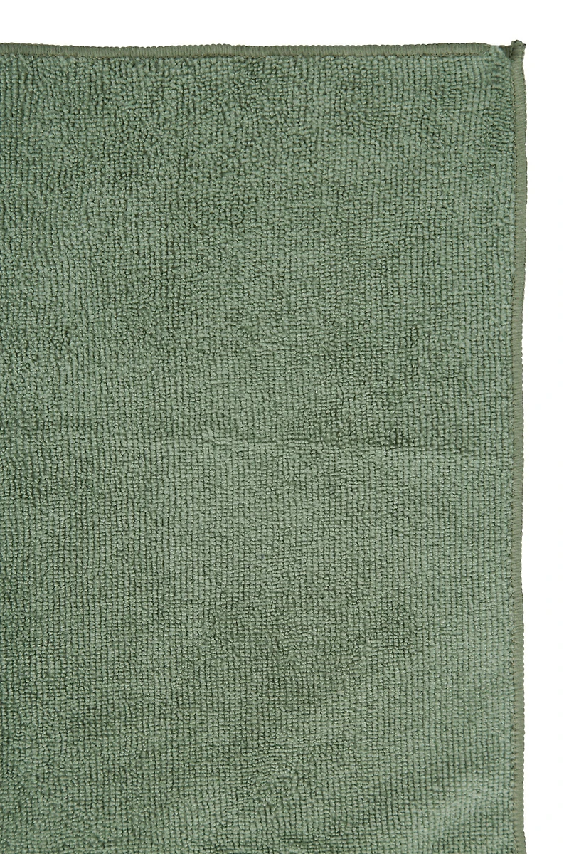 Micro Towelling Travel Towel - Medium 120 x 60cm