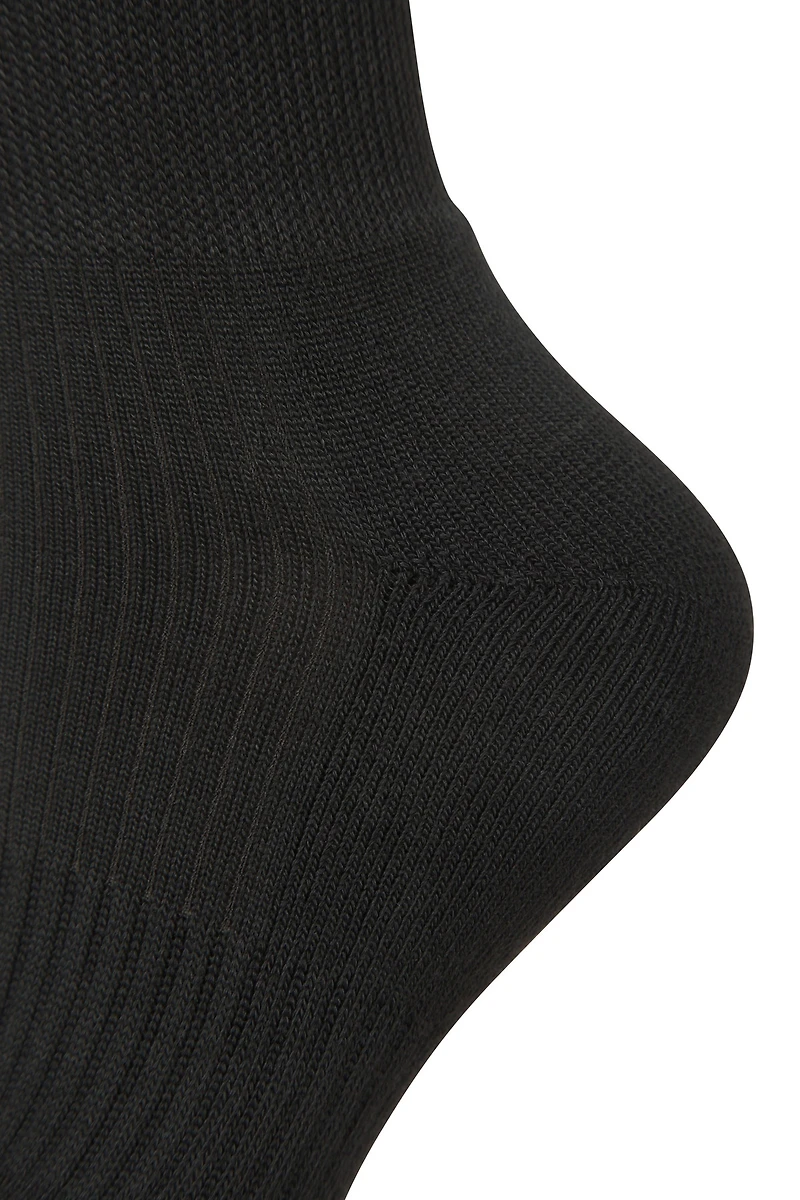 IsoCool Womens Mid-Calf Hiker Socks