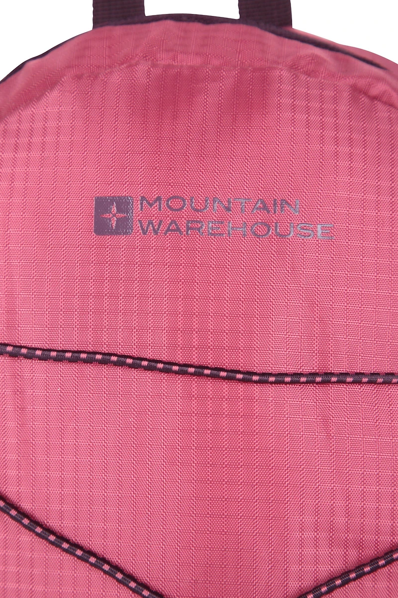 Trek 8L Backpack