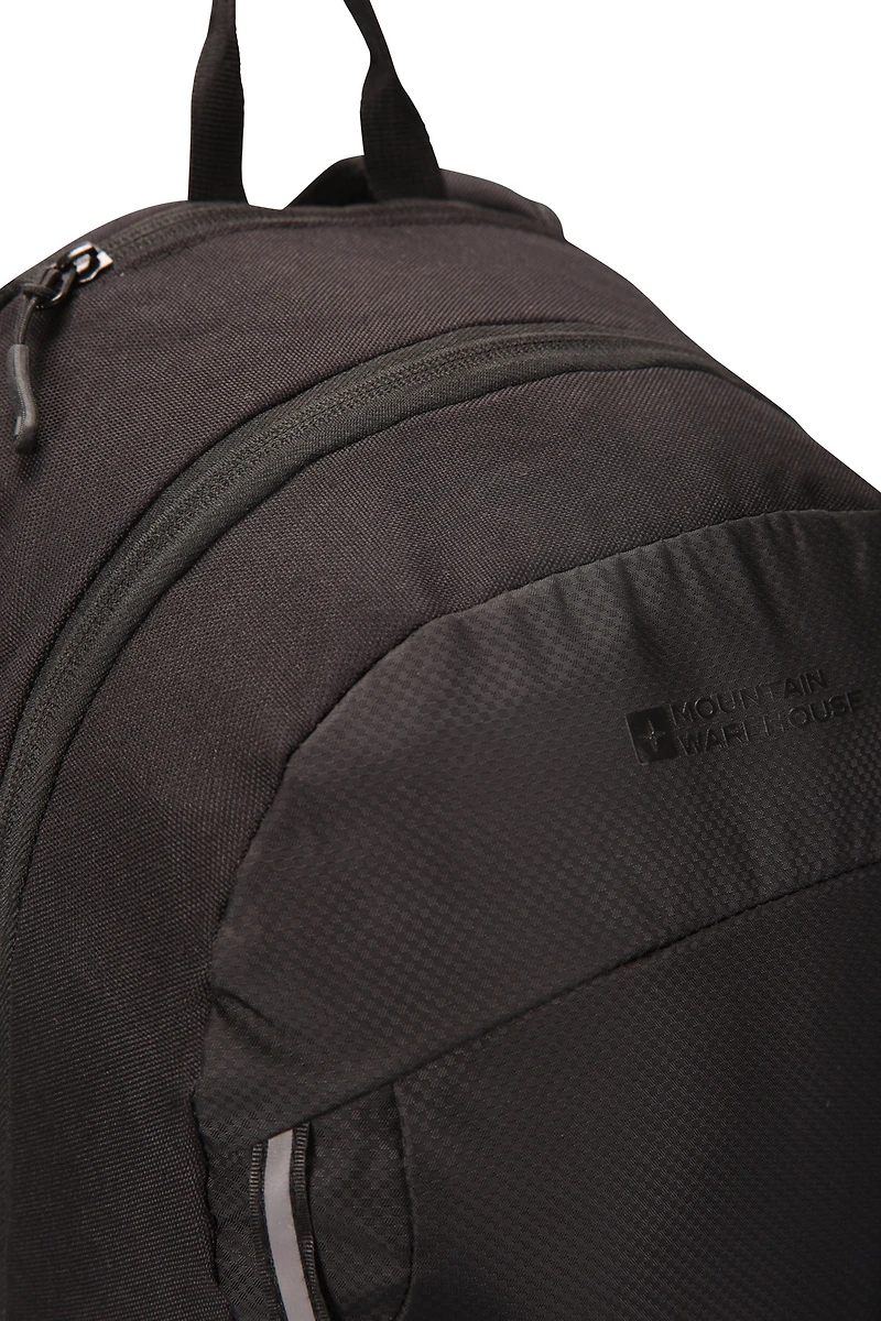 Onyx Lightweight 15L Backpack