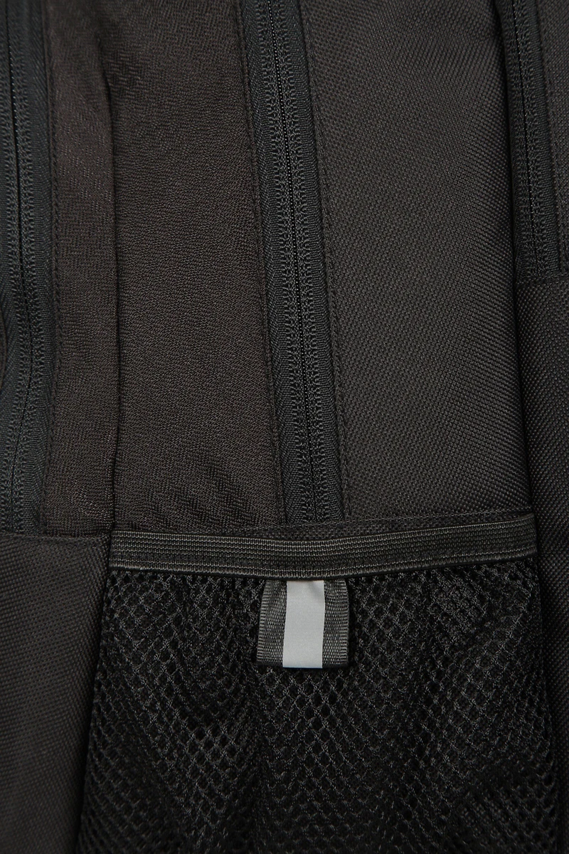Quest 12L Backpack