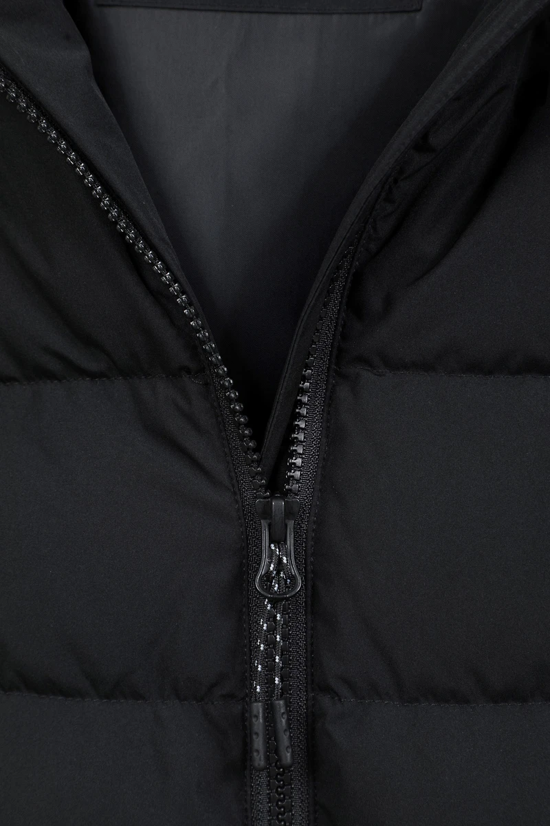 Isla Womens Short Extreme Down Jacket