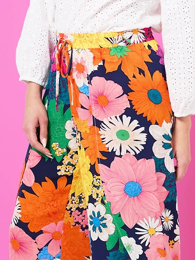 Crepe Tulip Leg Pant in Tropical Floral