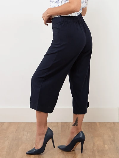 Tonia Linen-Blend Wide Crop Pant in Navy