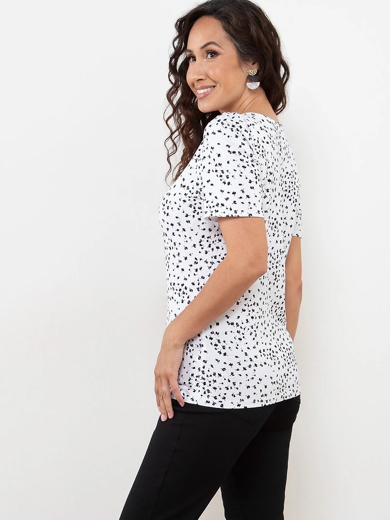 Petite Short Sleeve Knit Gathered T-Shirt in Black Pearl