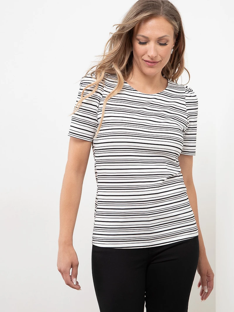 Short Sleeve Knit Gathered T-Shirt in Black Stripe