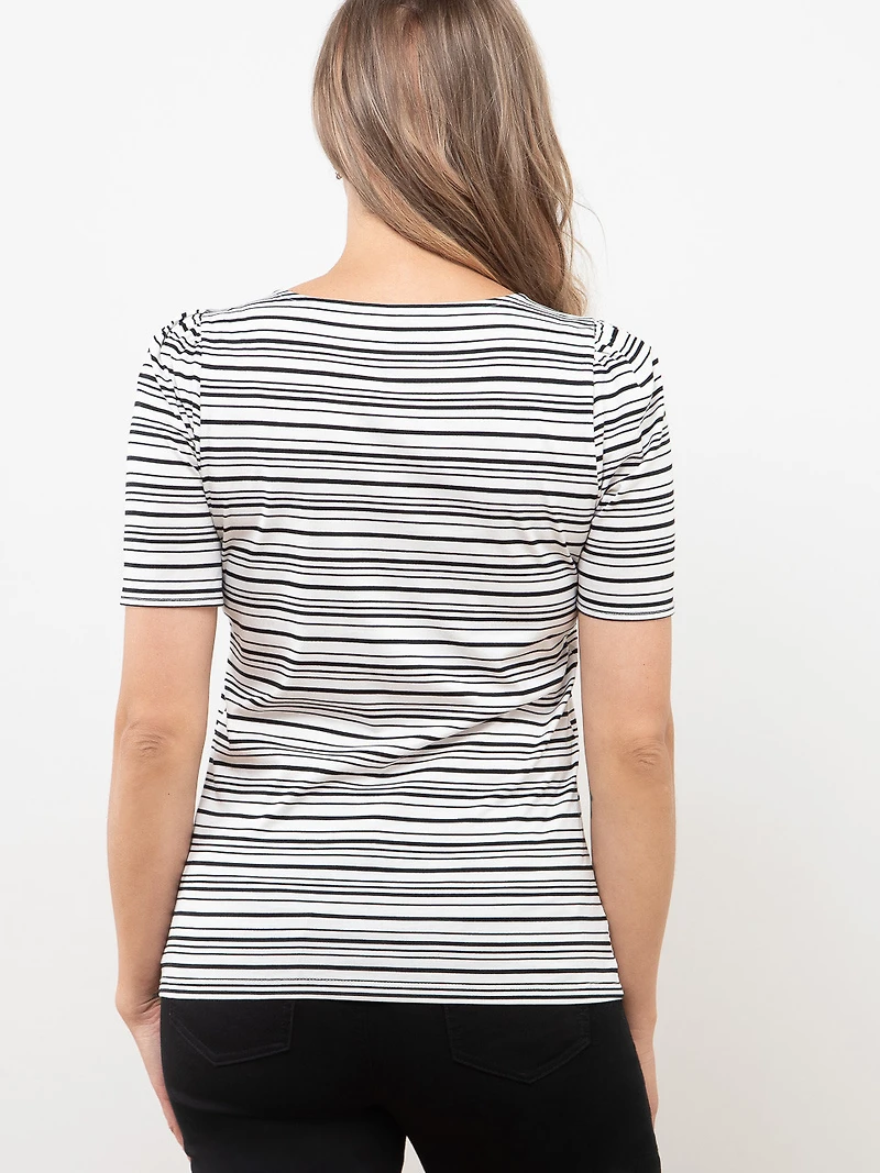 Short Sleeve Knit Gathered T-Shirt in Black Stripe