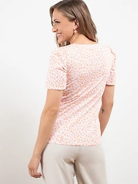 Short Sleeve Knit Gathered T-Shirt in Coral Animal