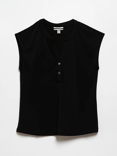 Cap Sleeve 2-Button Top by Jules & Leopold