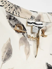 Chain Detail Crepe Knit Top by Jules & Leopold in Neutral/Floral