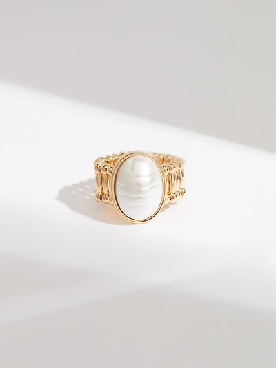Pearl and Gold Stretch Ring