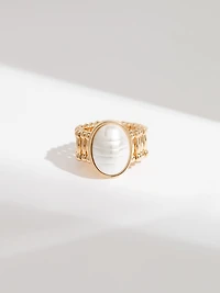 Pearl and Gold Stretch Ring