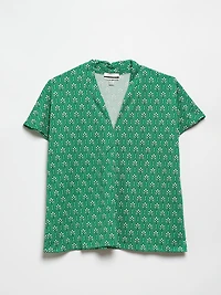 Petite Short Sleeve Stretch Crepe Top by Jules & Leopold