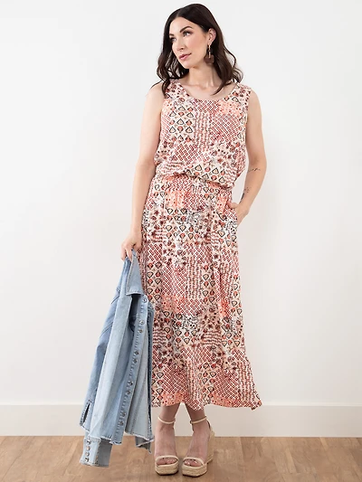 Sleeveless Linen Blend Blouse in Lipstick Print