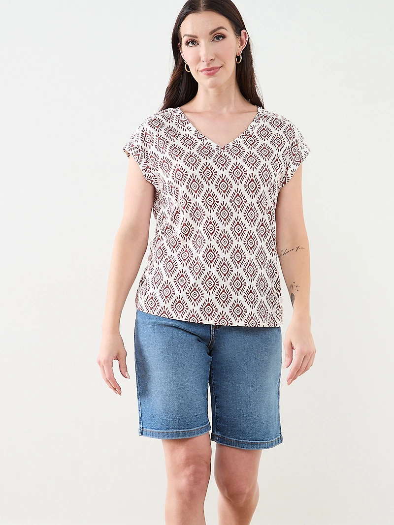 Knit Shoulder Trim T-Shirt in Ivory Abstract