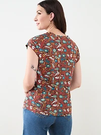 Knit Shoulder Trim T-Shirt in Solid Terracotta