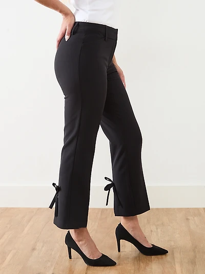 Leah Bow-Back Ankle Pant in Black