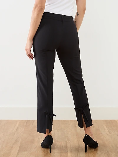 Leah Bow-Back Ankle Pant in Black