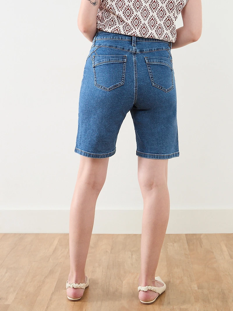 Lilly Light Wash Denim Short