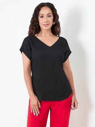 Petite Short Sleeve Textured Relaxed Fit Top