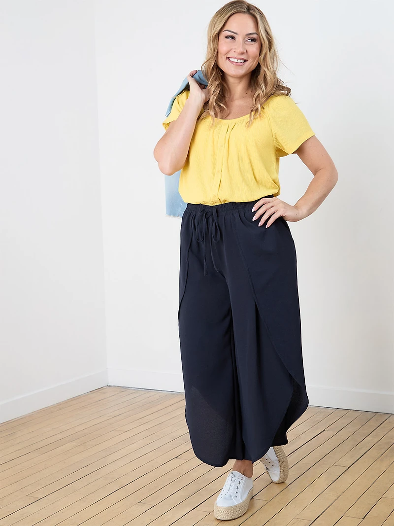 Petite Tulip Leg Pant in Crepe 4000009588