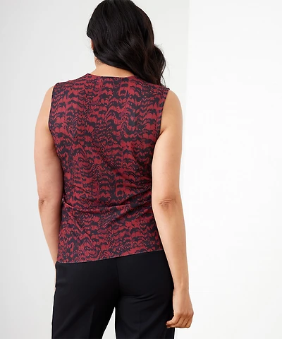 Sleeveless Stretch Crepe V-Neck Layering Top