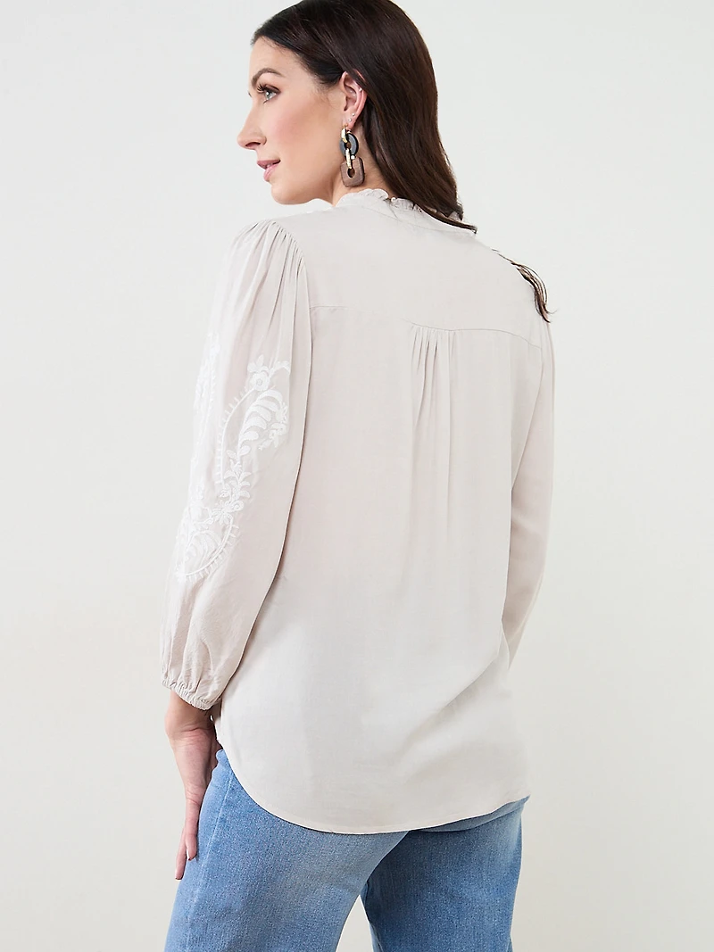 3/4 Sleeve Embroidered Blouse