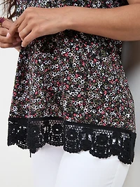 Petite Short Sleeve Lipstick Ditsy Crochet Trim Top