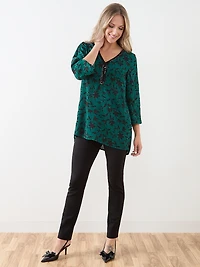 3/4 Sleeve Sequin Trim Tunic