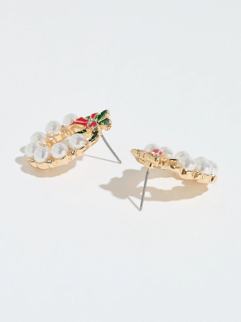 Pearl Wreath Stud Earrings