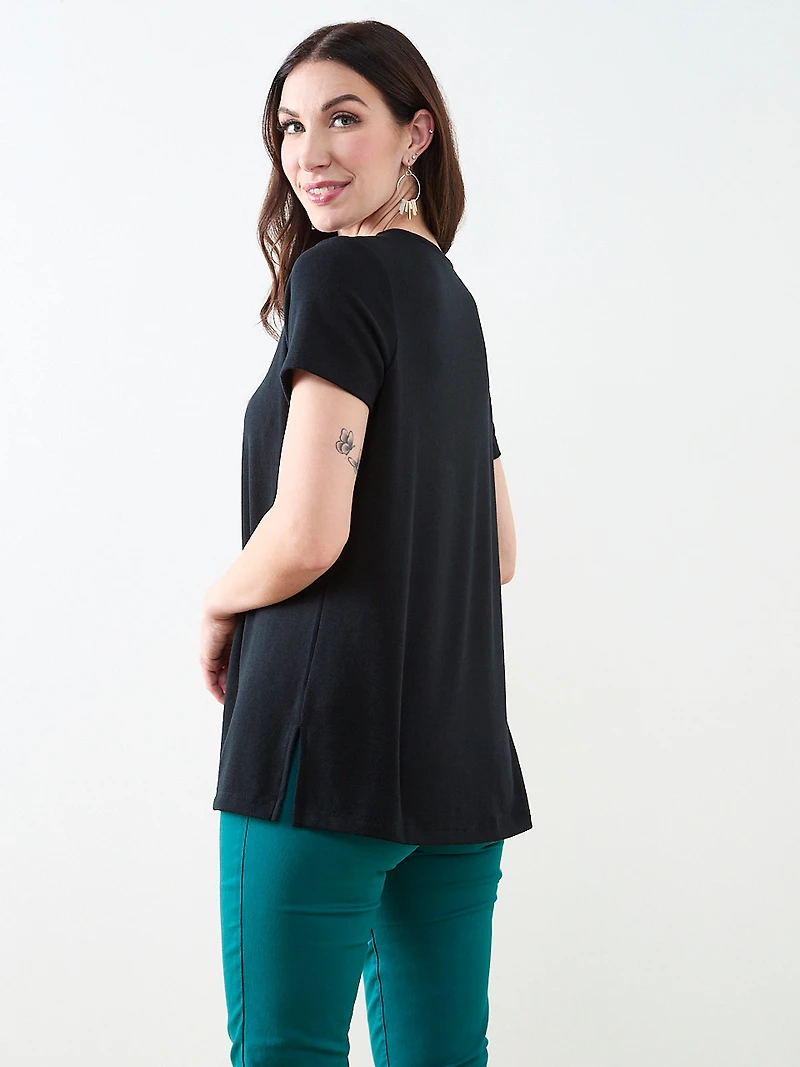 Black Short Sleeve Lightweight Knit Tunic