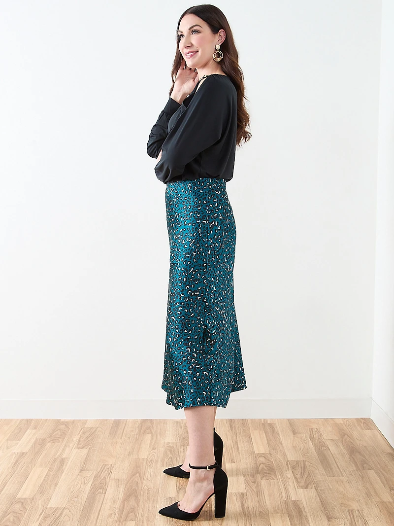 Satin A-Line Mid-Length Skirt