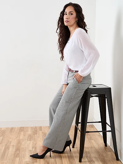 Petite Long-Sleeved Round Neck Chiffon Blouse
