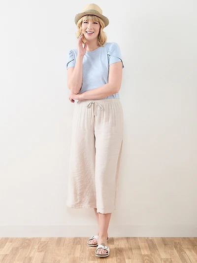 Short Tulip Sleeve Tee