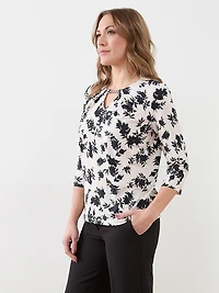 3/4 Sleeve Top with Neck Hardware