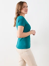 Short Sleeve Scoop Neck Tee