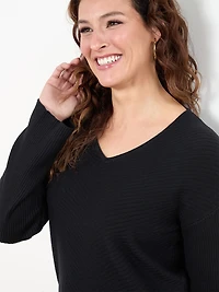 Chevron Tunic Pullover Sweater in Black