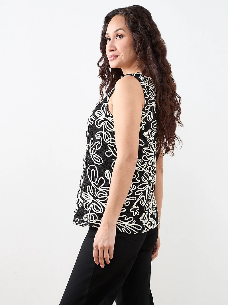 Petite Sleeveless Floral Applique Top in Black