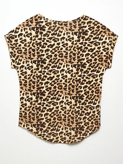 Short Cuffed Sleeve Slub Boat Neck Tee in Animal
