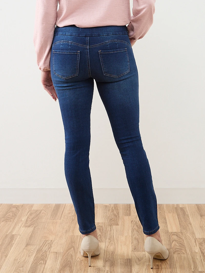 Blake Slim Diamond Patch Pull-On Jeans