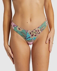 Visions Of Paradise Bottom