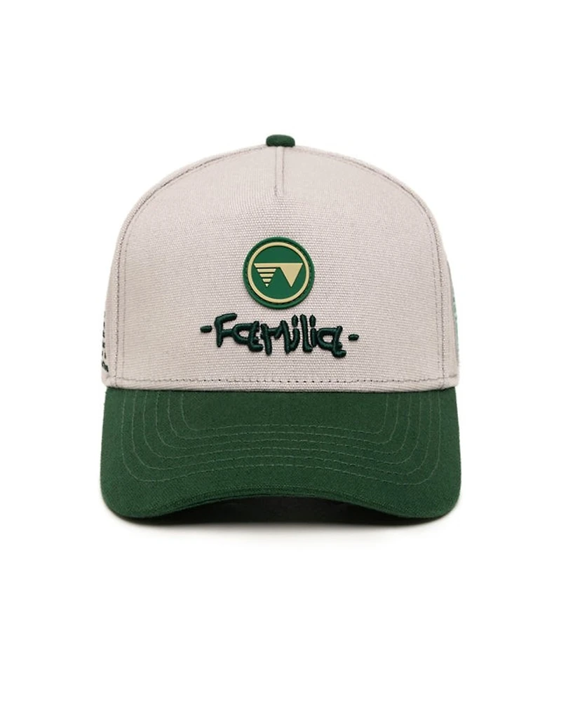 Familia Hat